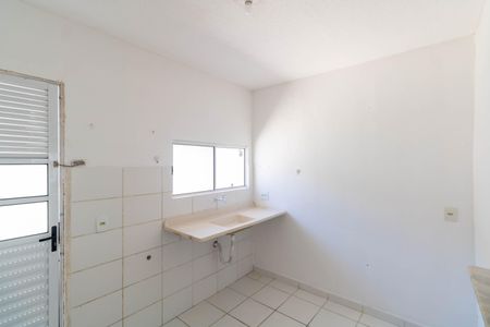 Casa para alugar com 52m², 2 quartos e 1 vaga Casa para alugar com 52m², 2 quartos e 1 vagaCozinha