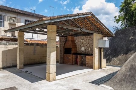 Casa para alugar com 52m², 2 quartos e 1 vaga Casa para alugar com 52m², 2 quartos e 1 vagaÁrea comum - Churrasqueira
