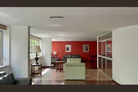 Apartamento para alugar com 100m², 2 quartos e 1 vaga Apartamento para alugar com 100m², 2 quartos e 1 vagaSalão de Festas