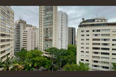 Apartamento para alugar com 100m², 2 quartos e 1 vaga Apartamento para alugar com 100m², 2 quartos e 1 vagaVista da Sala