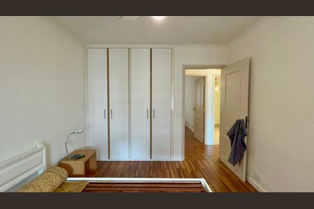 Apartamento para alugar com 100m², 2 quartos e 1 vaga Apartamento para alugar com 100m², 2 quartos e 1 vagaQuarto
