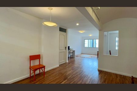 Apartamento para alugar com 100m², 2 quartos e 1 vaga Apartamento para alugar com 100m², 2 quartos e 1 vagaSala de Jantar