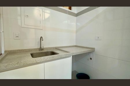 Apartamento para alugar com 100m², 2 quartos e 1 vaga Apartamento para alugar com 100m², 2 quartos e 1 vagaÁrea de Serviço