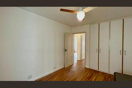 Apartamento para alugar com 100m², 2 quartos e 1 vaga Apartamento para alugar com 100m², 2 quartos e 1 vagaSuite