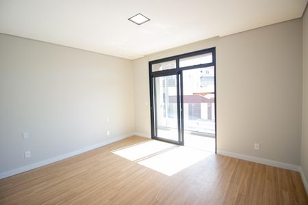 Quarto Suíte de casa à venda com 3 quartos, 217m² em Lúcio de Abreu, Contagem