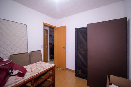 Quarto 2 de apartamento para alugar com 2 quartos, 40m² em Vila Lage, São Gonçalo