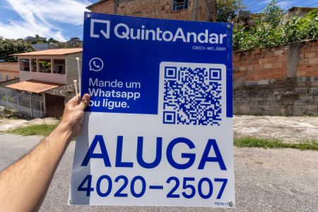 Casa para alugar com 40m², 1 quarto e sem vagaPlaca QuintoAndar
