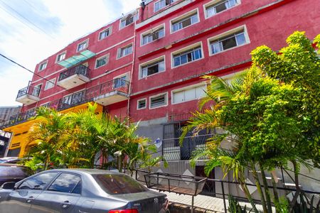 Apartamento para alugar com 55m², 2 quartos e sem vaga Apartamento para alugar com 55m², 2 quartos e sem vagaFachada