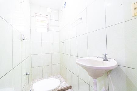 Banheiro de casa para alugar com 1 quarto, 65m² em Higienópolis, Rio de Janeiro