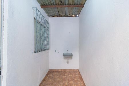 Casa para alugar com 65m², 1 quarto e sem vagaÁrea de Serviço