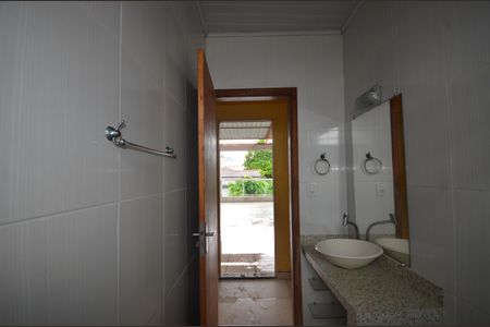 Casa para alugar com 80m², 4 quartos e 2 vagasBanheiro do Terraço /churrasqueira