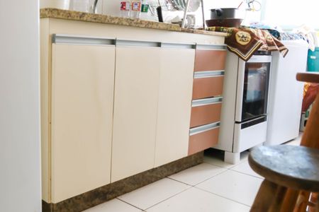 Apartamento para alugar com 56m², 2 quartos e 1 vaga Apartamento para alugar com 56m², 2 quartos e 1 vagaCozinha