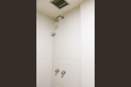 Apartamento para alugar com 56m², 2 quartos e 1 vaga Apartamento para alugar com 56m², 2 quartos e 1 vagaBanheiro do Quarto Suite