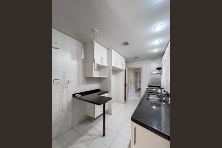 Apartamento à venda com 136m², 3 quartos e 3 vagasCozinha