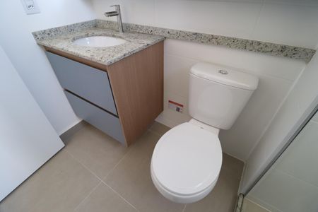 Apartamento para alugar com 68m², 2 quartos e 1 vagaBanheiro do Quarto 1