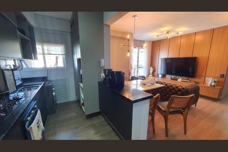 Sala  de apartamento para alugar com 1 quarto, 110m² em Centro Comercial Jubran, Barueri