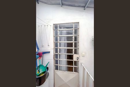 Casa para alugar com 98m², 2 quartos e 1 vagaÁrea de Serviço