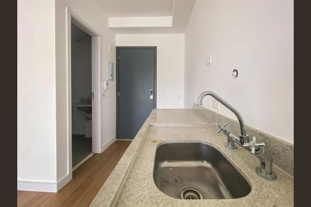 Studio à venda com 27m², 1 quarto e sem vaga Studio à venda com 27m², 1 quarto e sem vagaBanheiro