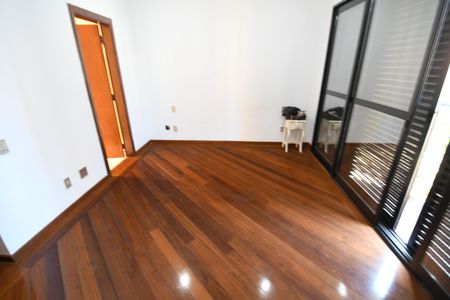 Apartamento para alugar com 260m², 4 quartos e 3 vagasQuarto Suíte 4