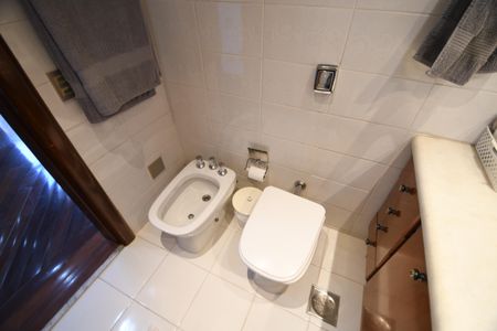 Apartamento para alugar com 260m², 4 quartos e 3 vagasBanheiro Suíte 4