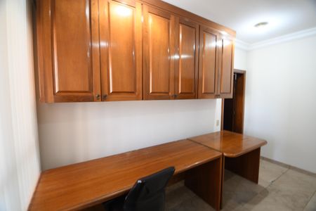 Apartamento para alugar com 260m², 4 quartos e 3 vagasEscritório
