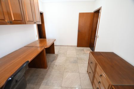 Apartamento para alugar com 260m², 4 quartos e 3 vagasEscritório
