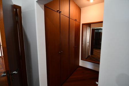 Apartamento para alugar com 260m², 4 quartos e 3 vagasQuarto Suíte 4