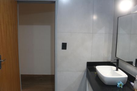 Casa para alugar com 275m², 3 quartos e 2 vagasBanheiro