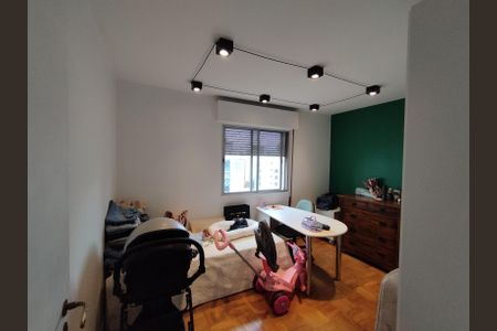 Apartamento à venda com 156m², 3 quartos e 2 vagasQuarto 