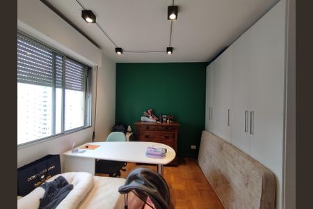 Apartamento à venda com 156m², 3 quartos e 2 vagasQuarto 