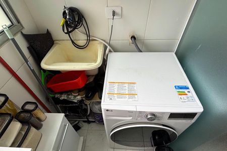 Apartamento à venda com 56m², 2 quartos e 1 vagaÁrea de Serviço