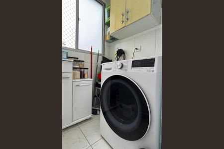 Apartamento à venda com 56m², 2 quartos e 1 vagaÁrea de Serviço