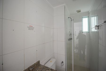 Apartamento para alugar com 74m², 3 quartos e 2 vagasBanheiro