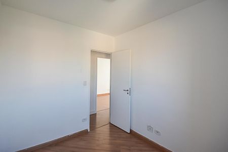 Apartamento para alugar com 74m², 3 quartos e 2 vagasQuarto 2