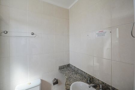 Apartamento para alugar com 74m², 3 quartos e 2 vagasBanheiro da Suíte