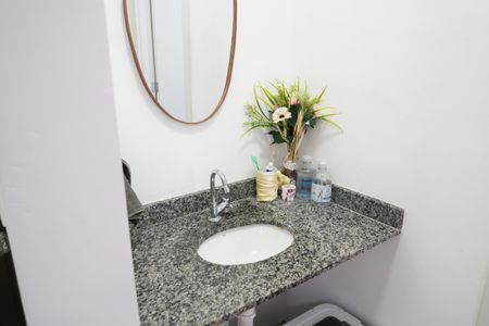 Apartamento para alugar com 32m², 2 quartos e sem vagaBanheiro