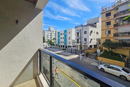 varanda de apartamento para alugar com 3 quartos, 110m² em Jardim Tres Marias, Guarujá