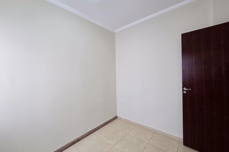 Apartamento à venda com 72m², 3 quartos e 1 vagaQuarto 2