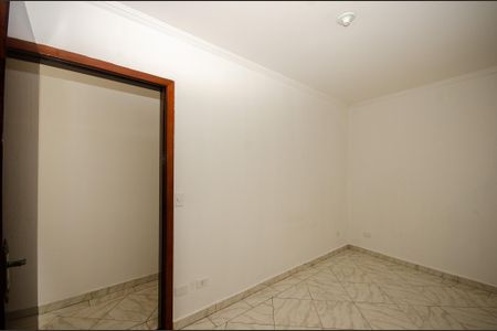 Casa para alugar com 140m², 3 quartos e 2 vagasQuarto 2