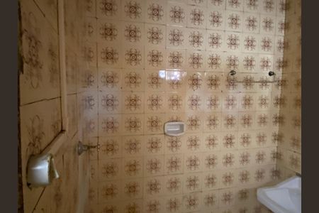 Casa para alugar com 50m², 2 quartos e sem vaga Casa para alugar com 50m², 2 quartos e sem vagaBanheiro