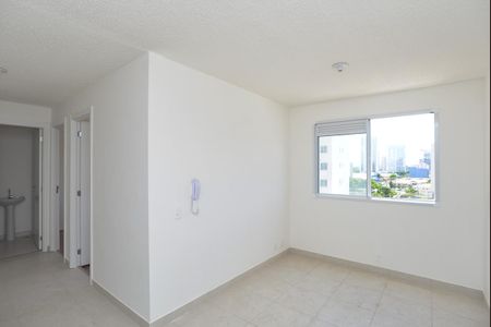 Sala de apartamento para alugar com 1 quarto, 34m² em Parque Industrial Tomas Edson, São Paulo