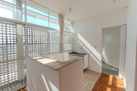 Studio à venda com 48m², 1 quarto e sem vaga Studio à venda com 48m², 1 quarto e sem vagaCozinha