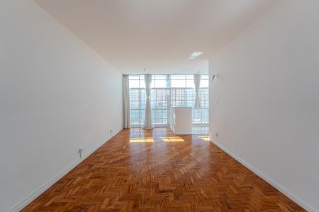 Studio à venda com 48m², 1 quarto e sem vaga Studio à venda com 48m², 1 quarto e sem vagaStudio