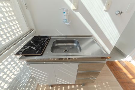 Studio à venda com 48m², 1 quarto e sem vaga Studio à venda com 48m², 1 quarto e sem vagaCozinha