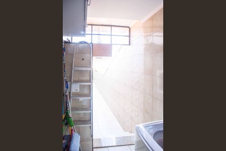 Casa à venda com 200m², 3 quartos e 4 vagasÁrea de Serviço