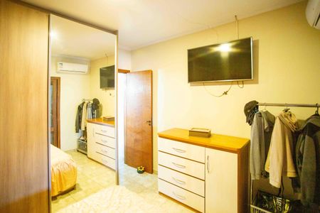 Casa à venda com 200m², 3 quartos e 4 vagasQuarto 1