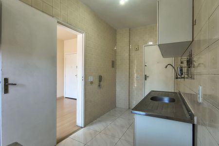 Apartamento para alugar com 61m², 1 quarto e 1 vagaCozinha - Armários