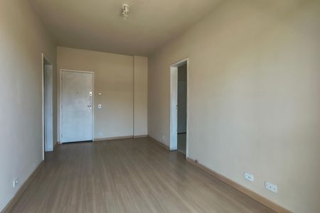 Sala de apartamento para alugar com 1 quarto, 61m² em Taquara, Rio de Janeiro