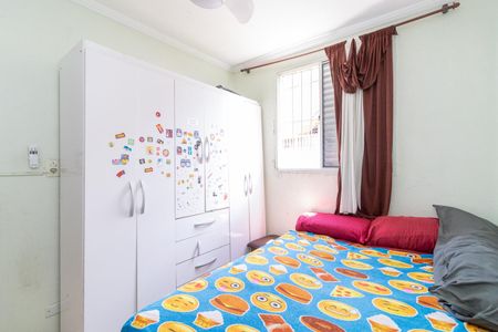 Quarto 2 de apartamento para alugar com 2 quartos, 56m² em Vila Silvia, São Paulo