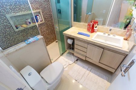 Casa à venda com 170m², 3 quartos e 3 vagasBanheiro 1